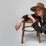 Moda dark academia: eleganță intelectuală
