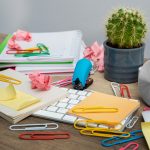 5 trucuri pentru a-ți organiza biroul pentru o zi eficientă