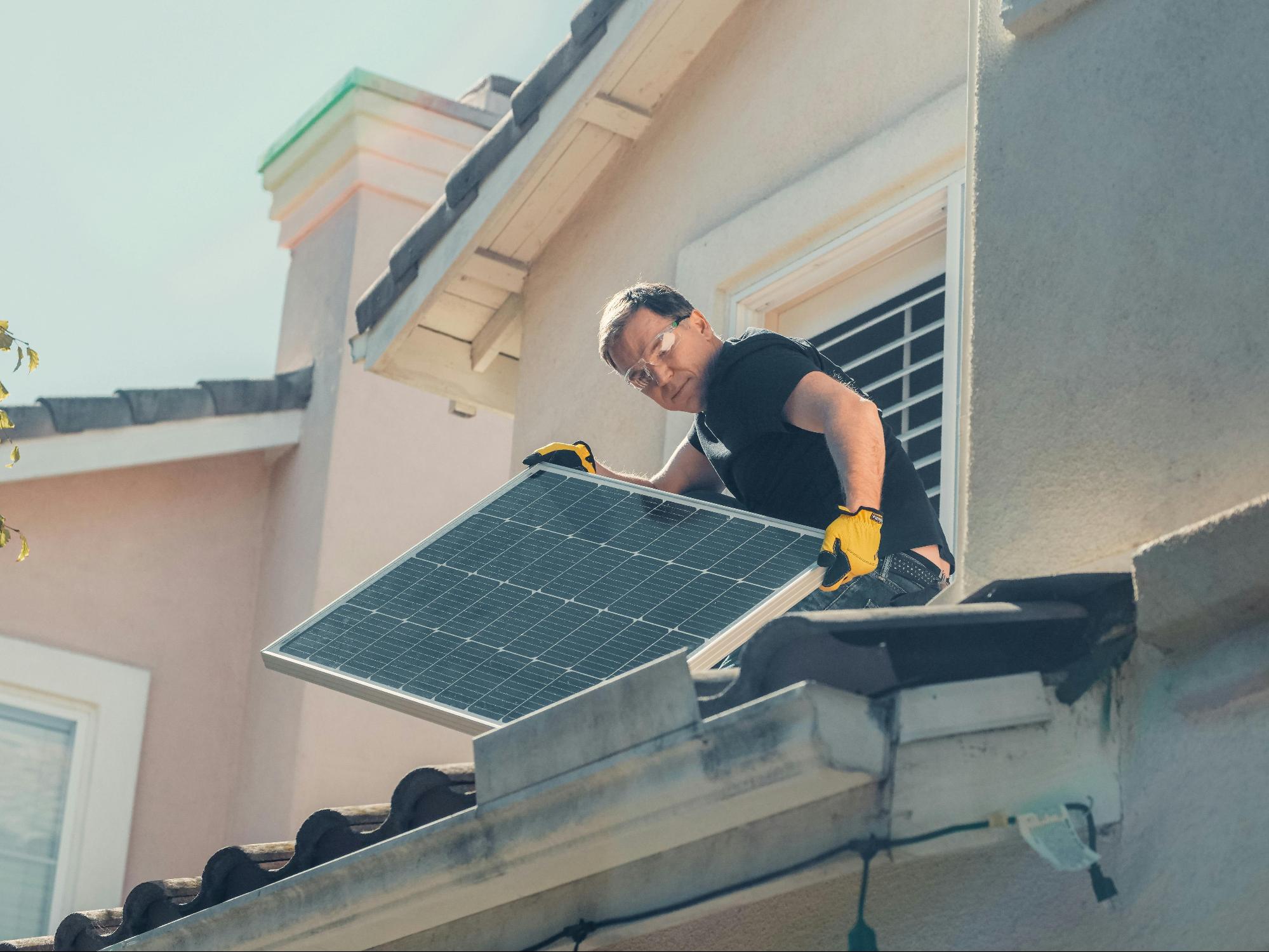 De ce este importantă mentenanța periodică a panourilor fotovoltaice