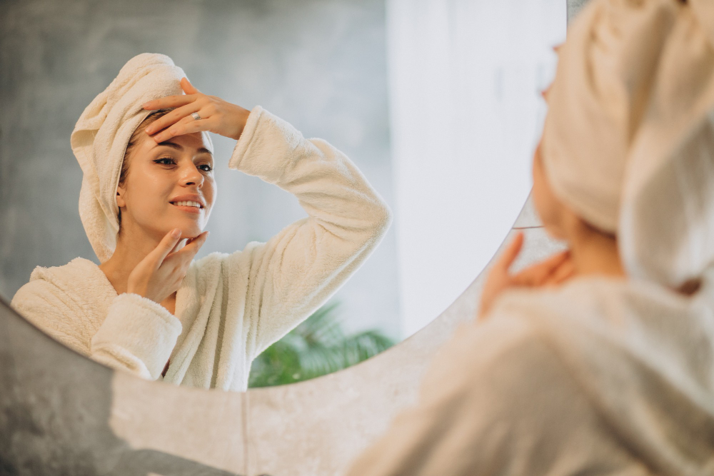 Cum îți faci o rutină de skincare după buget, nu după hype