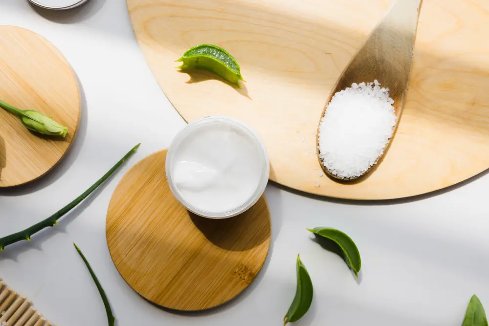 Ureea în produsele cosmetice: de ce concentrația contează